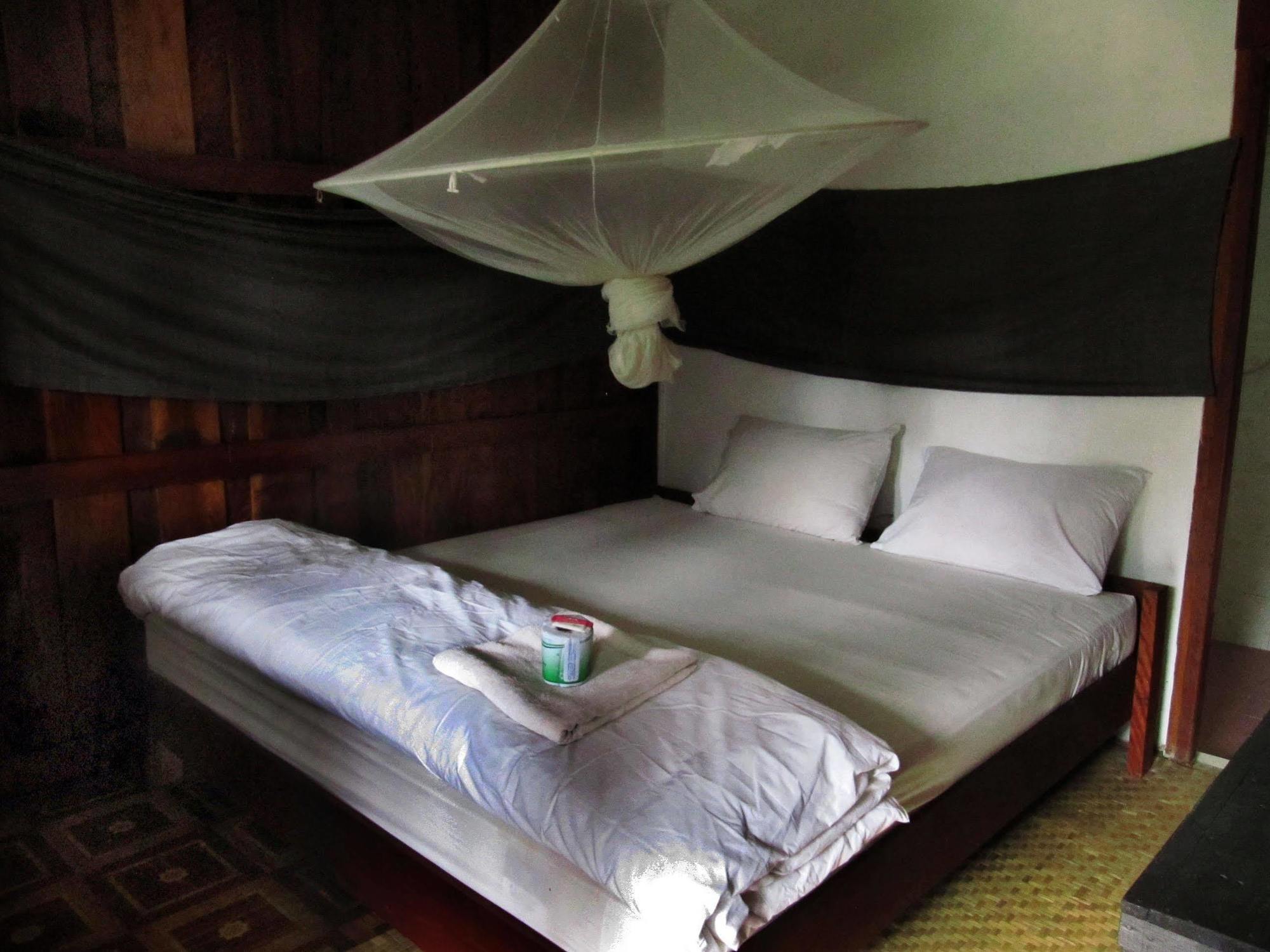 Riverview Bungalows Muang Ngoi Dış mekan fotoğraf